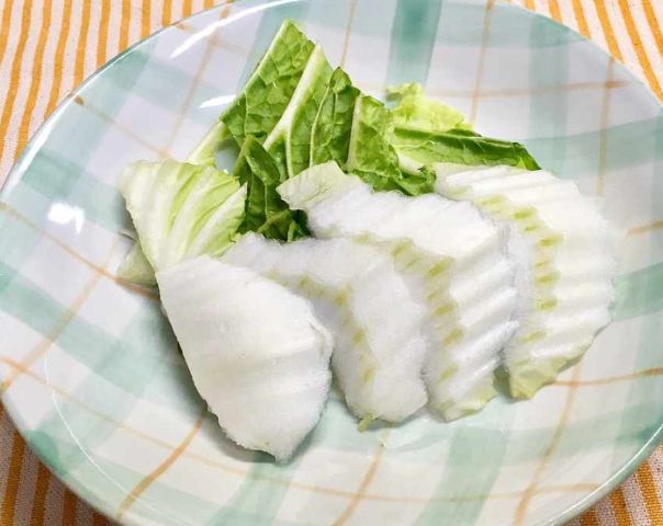 白菜の芯の斜め切りの切り方
